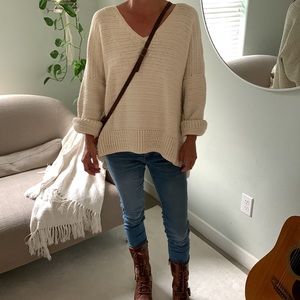Honest Cotton Oversized Knit Crochet V-Neck Sweater Size M/L(Cream)
